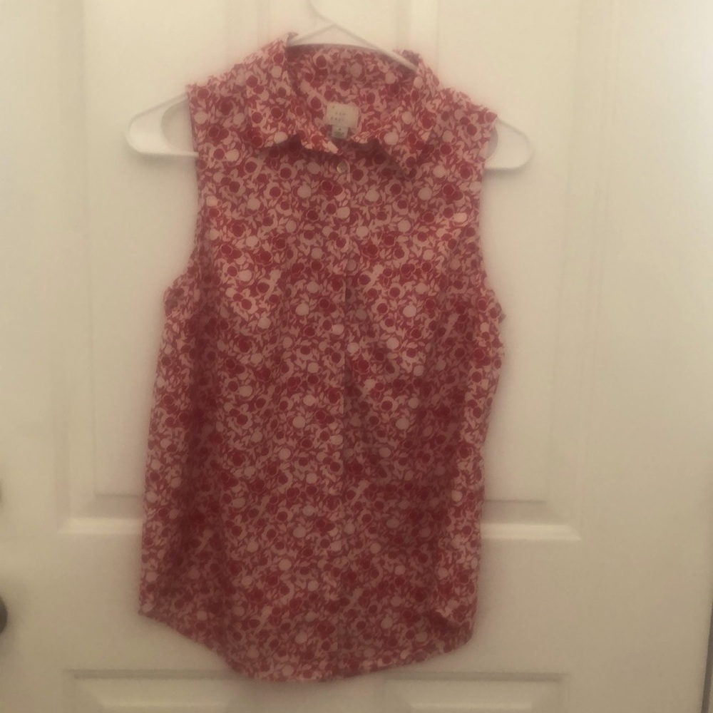 A New Day collared tank top.